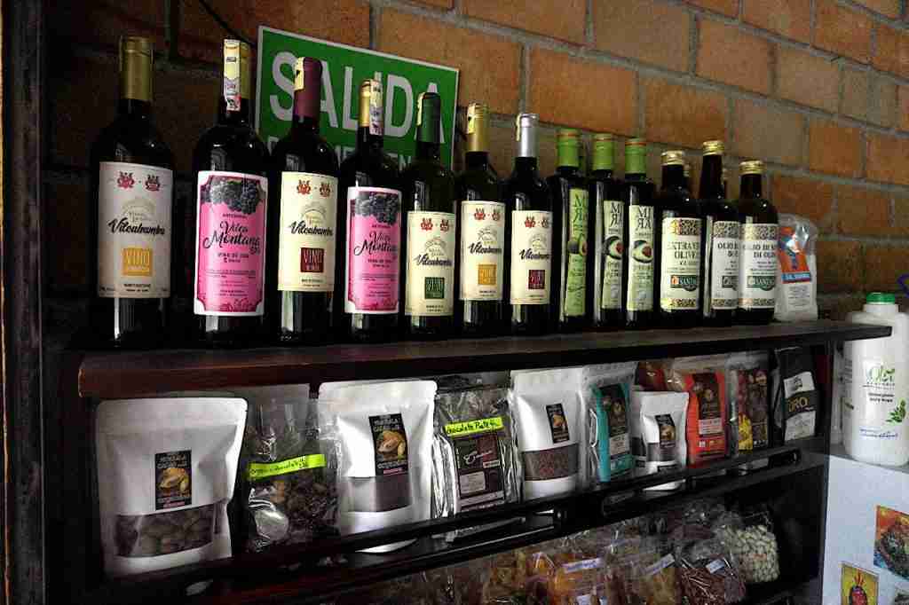 Vinos y licores Vilcabamba en Coconut Coffee Shop - Vilcabamba (Ecuador)